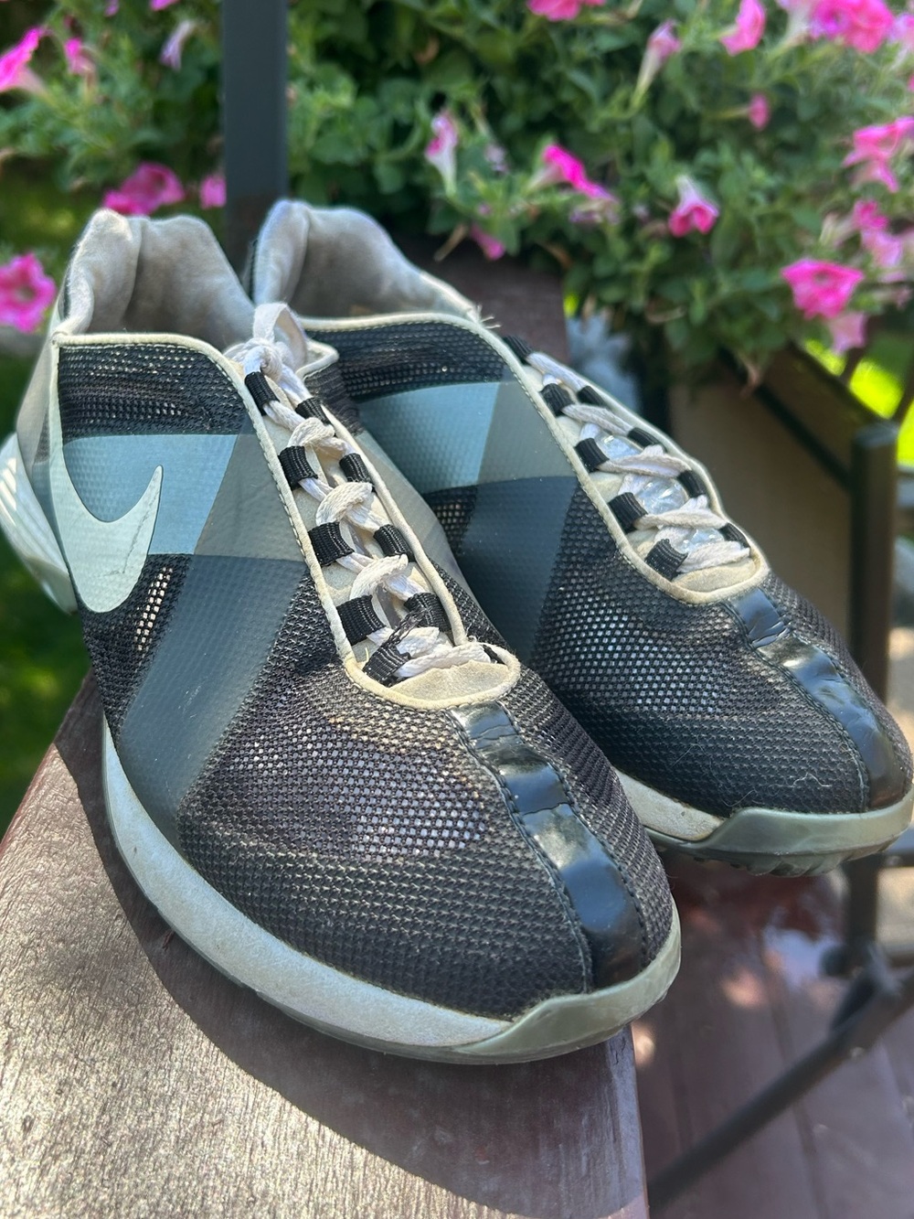 Nike Womens Hyperfuse Lunarlon 483325-001 Black Golf Cleats Shoes Size 7.5